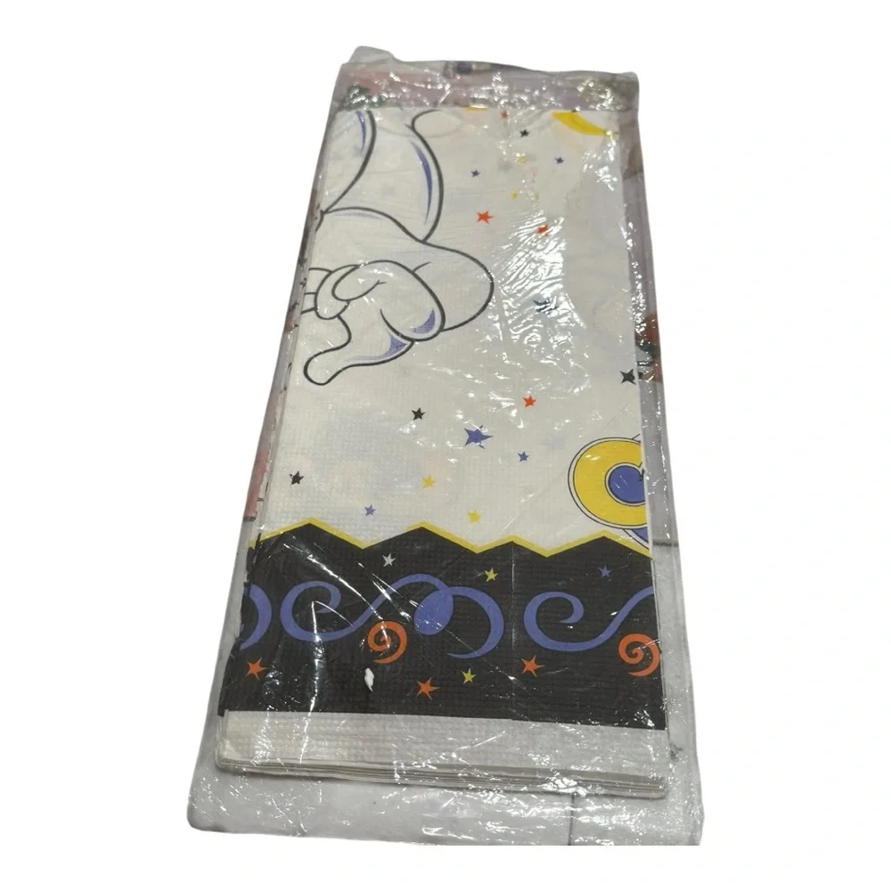 Vintage Casper the Friendly Ghost 54” x 102” hHalloween Paper Table Cloth NWT